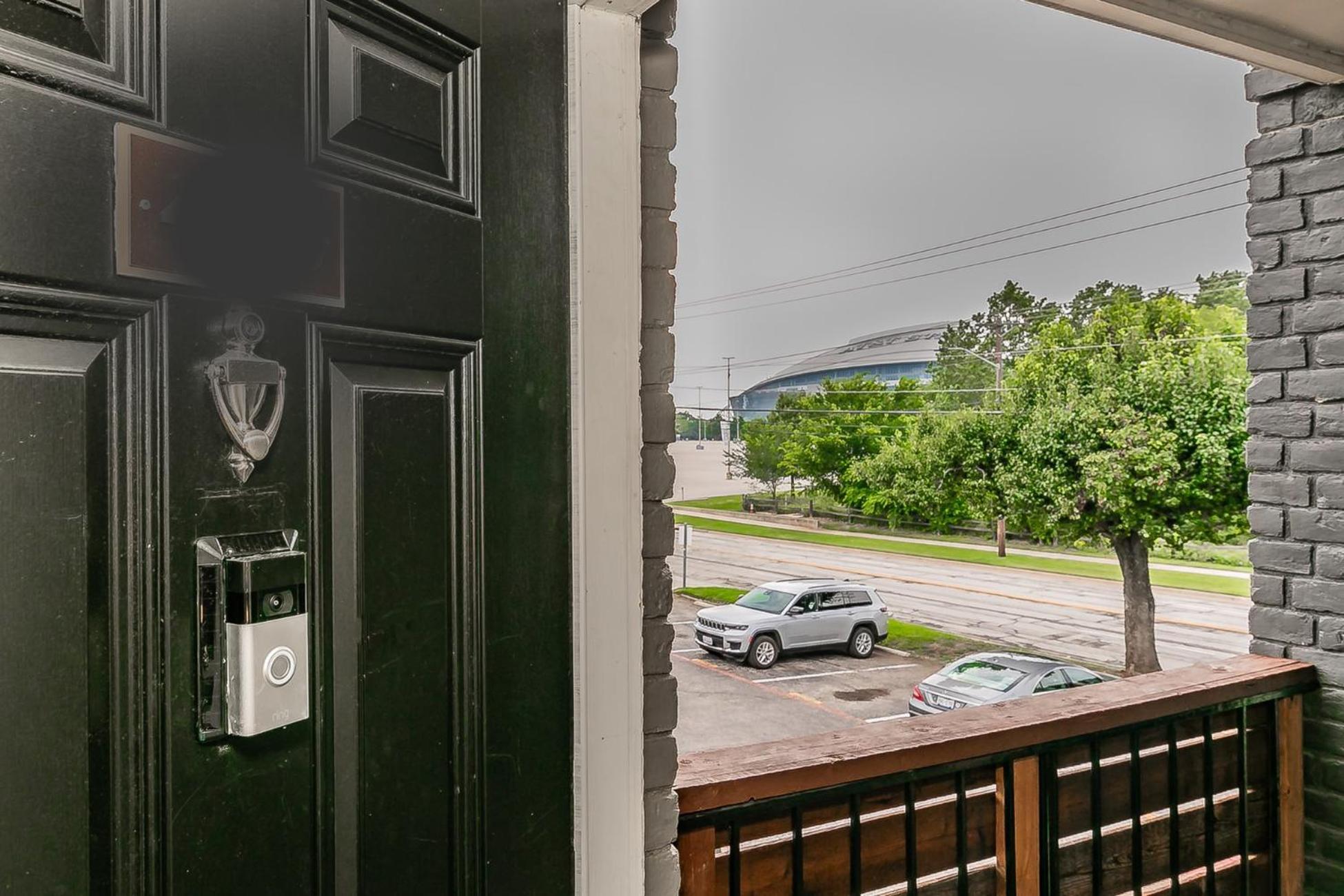 Cozy 2Br Farmhouse Apt - Sleeps 8 - Free Parking! Арлінгтон Екстер'єр фото